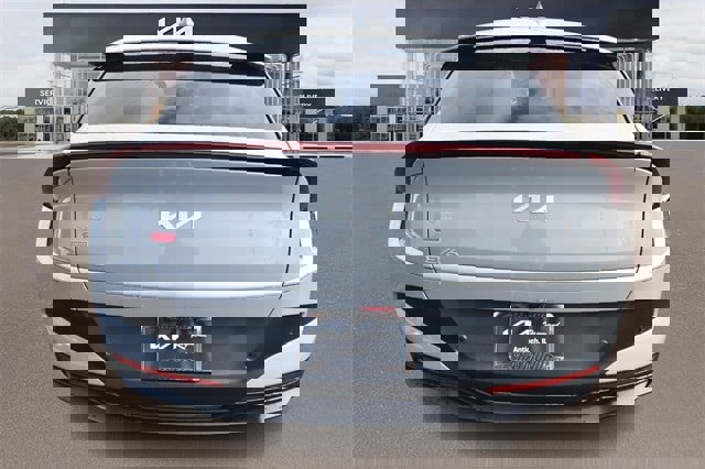 New 2025 Kia EV6 Light w/ Light LR Technology Package image 4