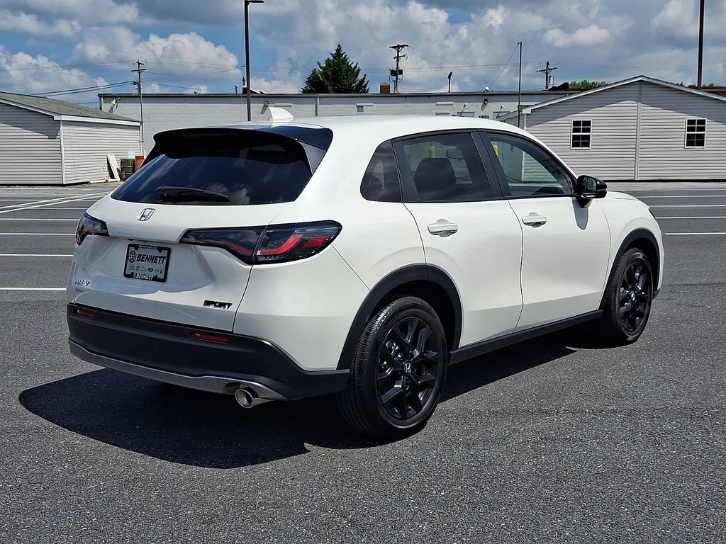 Used 2025 Honda HR-V Sport image 6