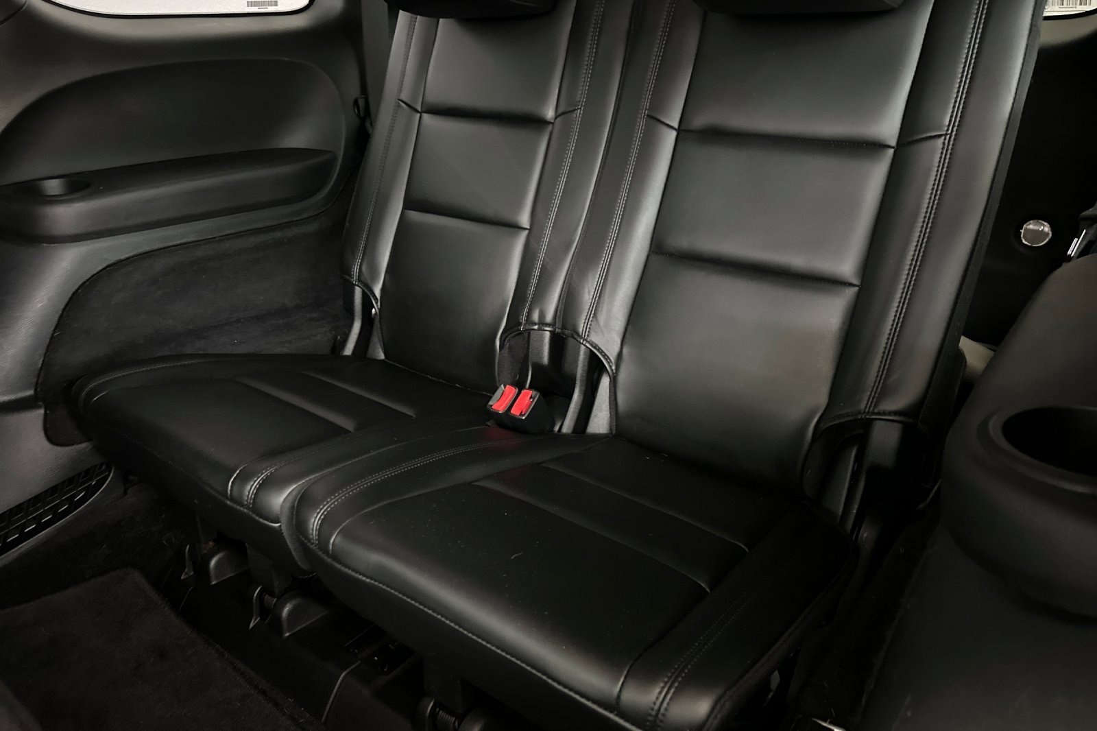 Used 2017 Dodge Durango GT image 32