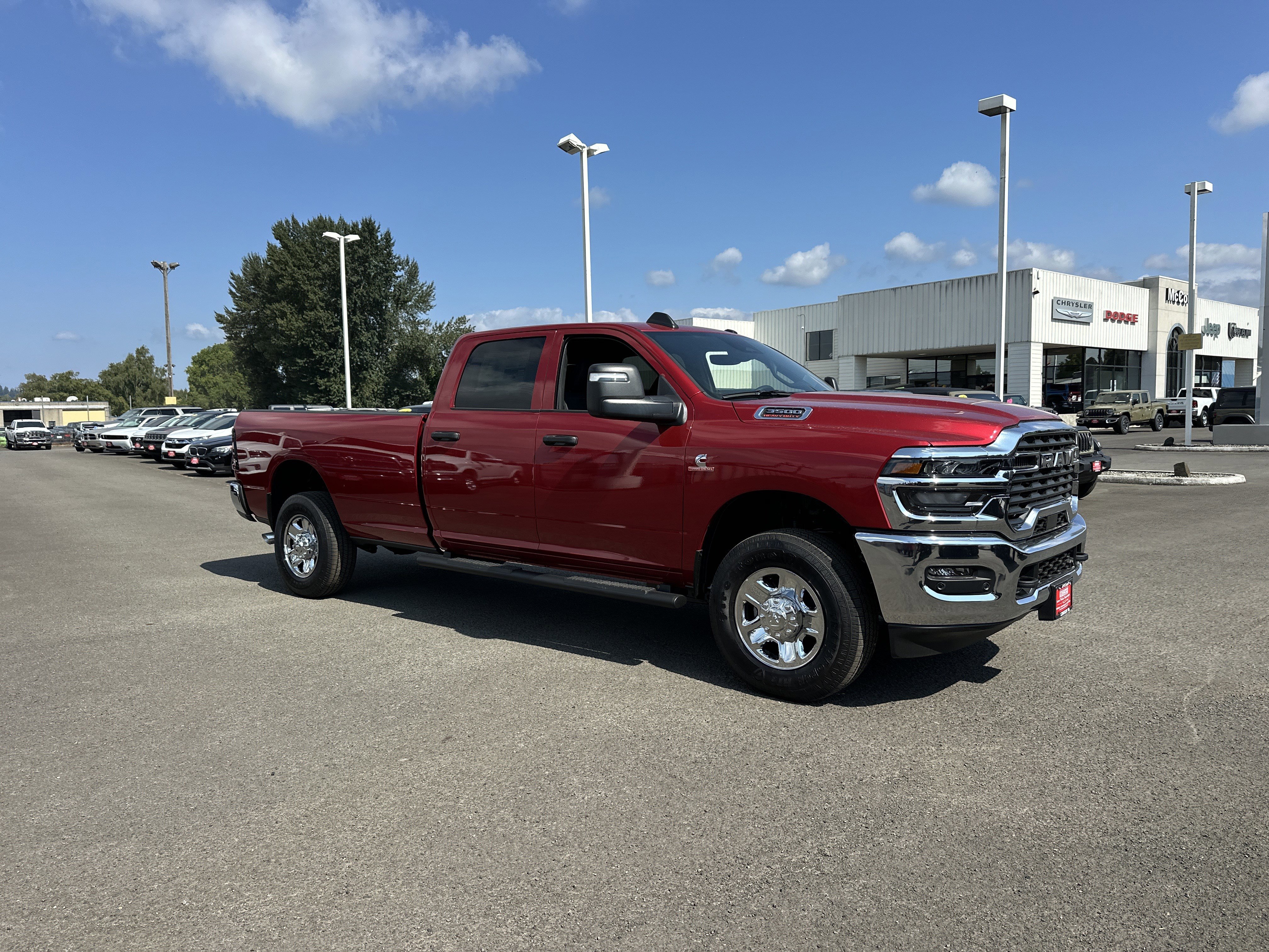 New 2025 RAM 3500 Tradesman AWD/4WD image 7
