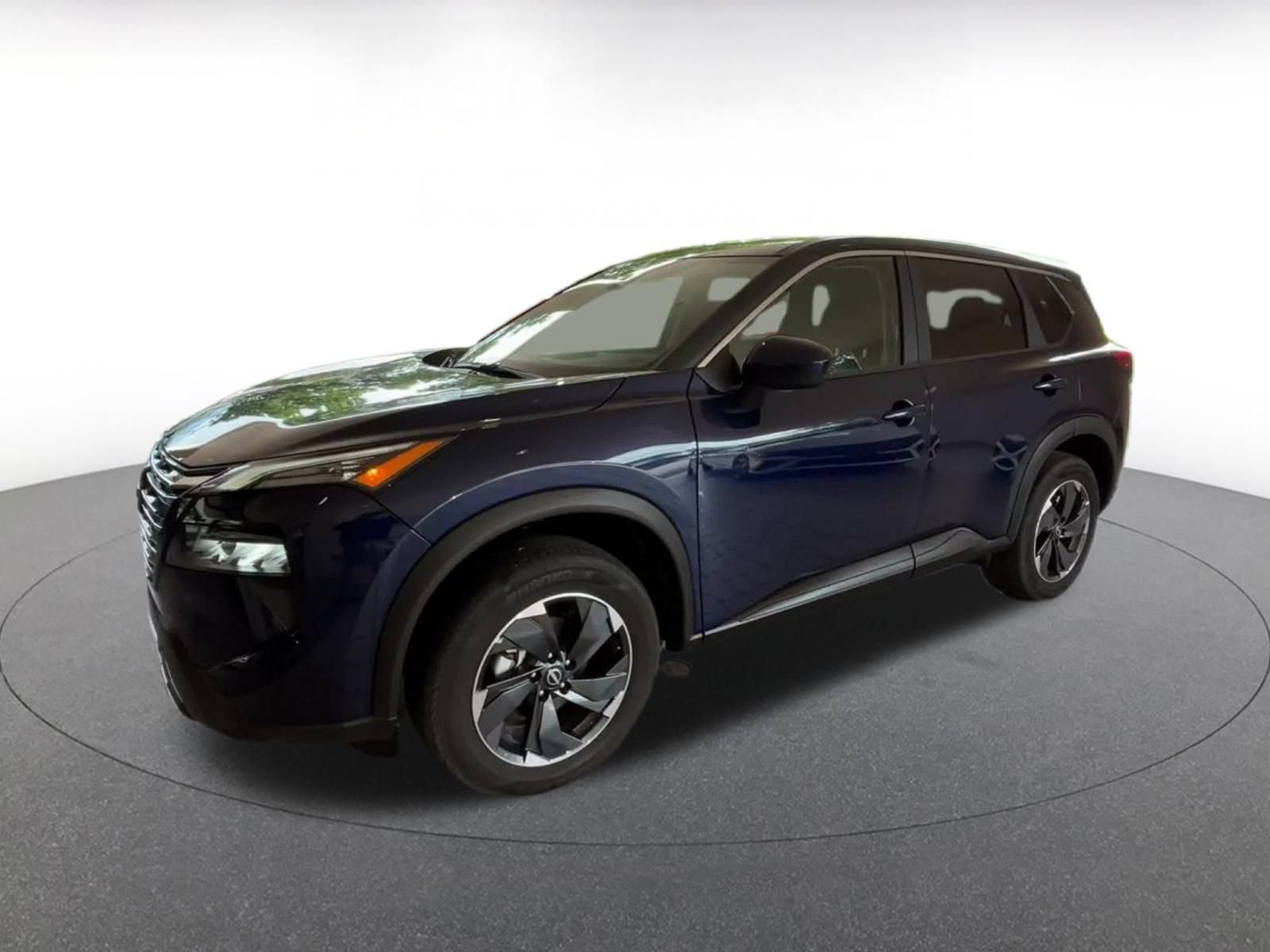 Used 2026 Nissan Rogue SV AWD/4WD image 7