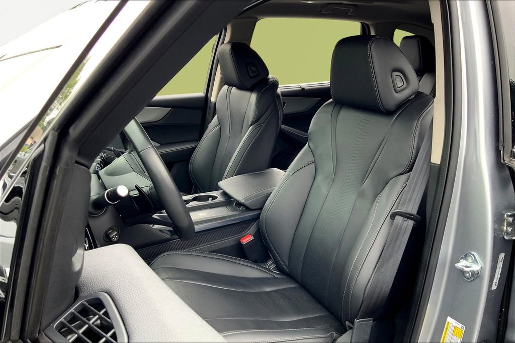 Used 2025 Acura MDX w/ Technology Package image 17