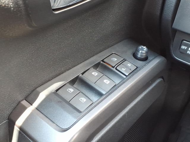 Used 2022 Toyota Tacoma TRD Sport w/ Technology Package AWD/4WD image 21