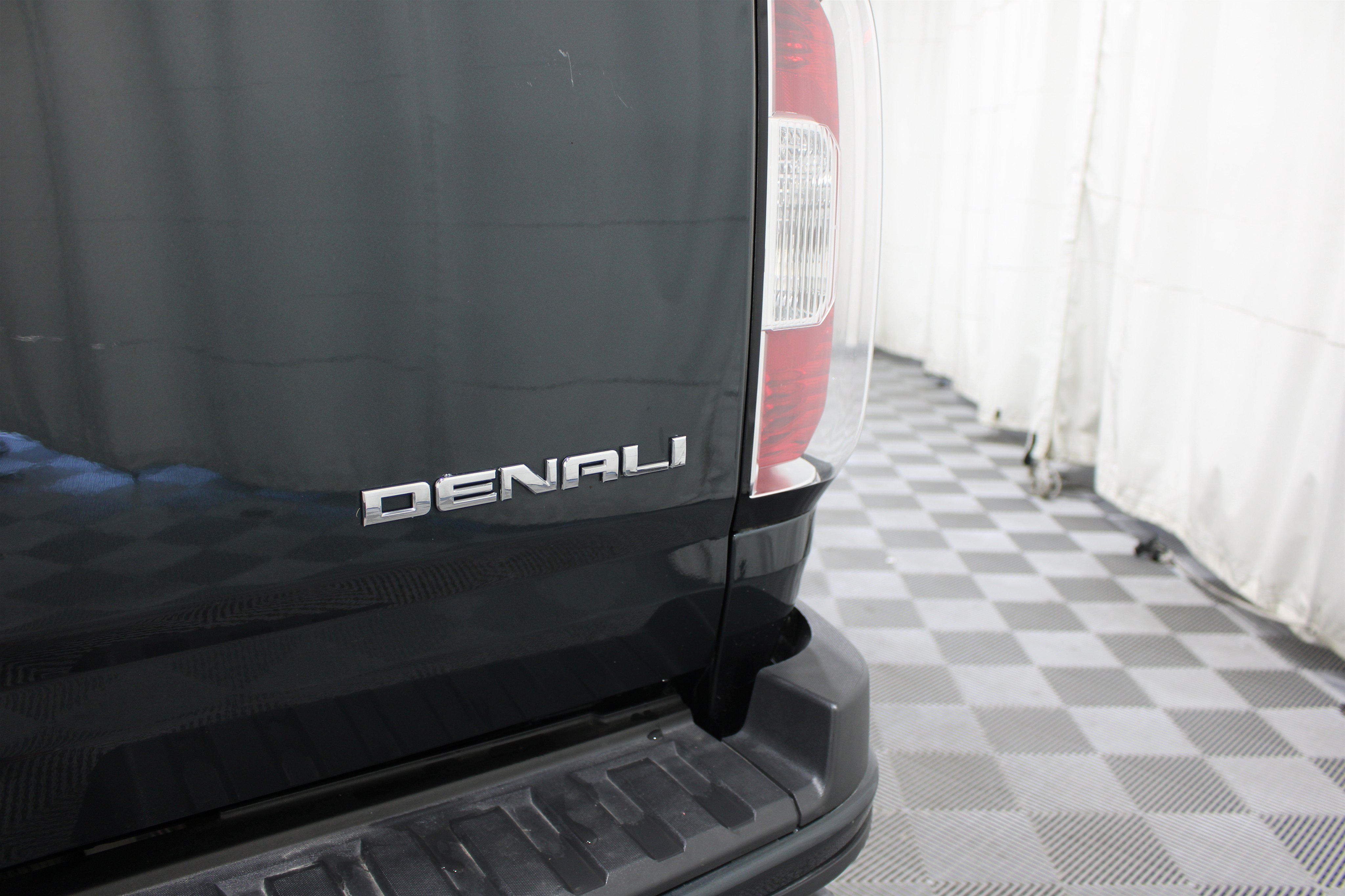 Used 2017 GMC Canyon Denali AWD/4WD image 31