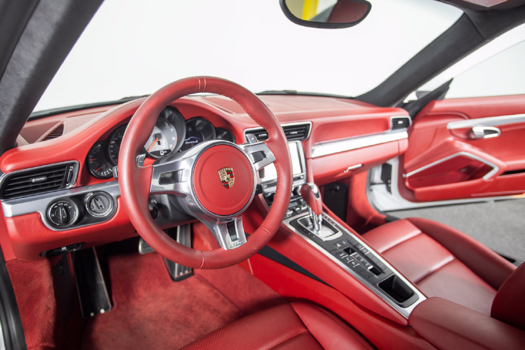 Used 2013 Porsche 911 Carrera S RWD image 4