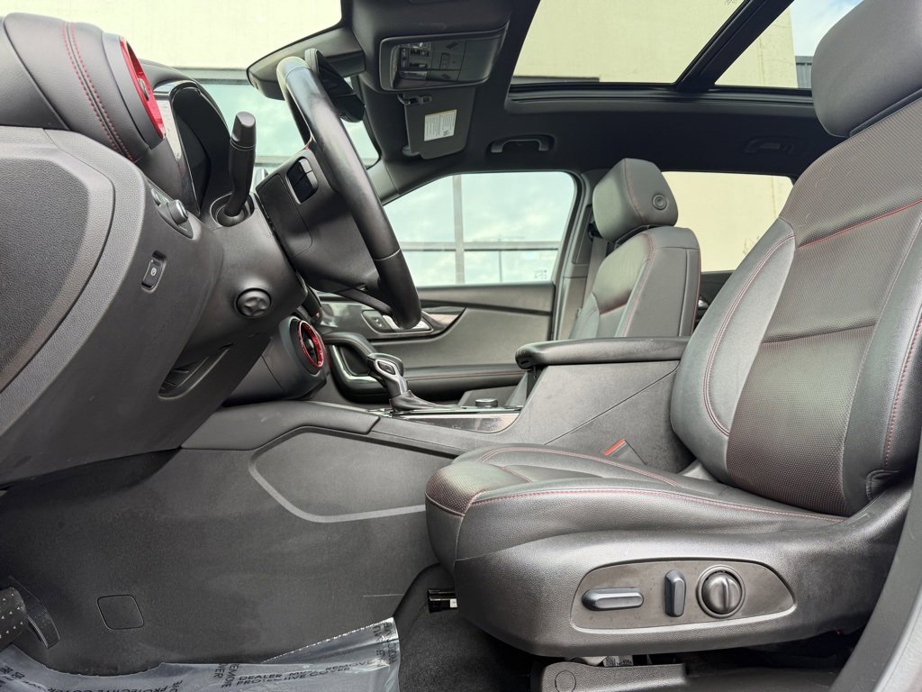 Used 2023 Chevrolet Blazer RS w/ Driver Confidence II Package image 10