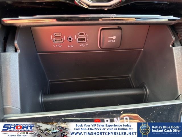 New 2026 Jeep Grand Cherokee Limited w/ Limited Altitude Package AWD/4WD image 44