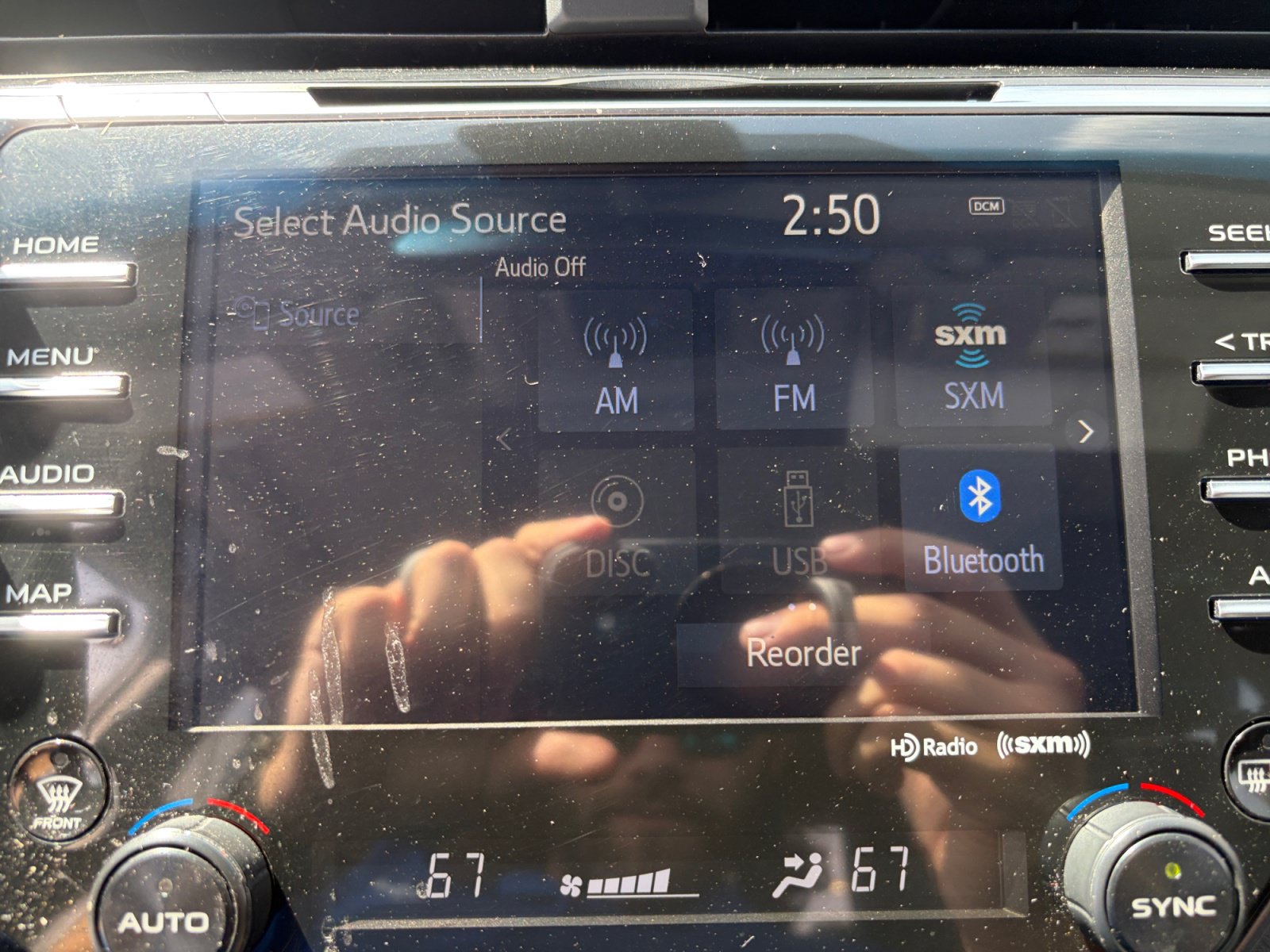 Used 2019 Toyota Camry SE w/ Audio Package FWD image 18