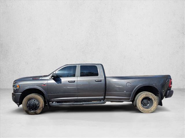 Used 2022 RAM 3500 Laramie w/ Night Edition AWD/4WD image 7