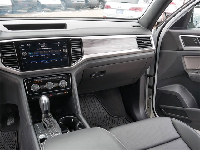 Certified 2023 Volkswagen Atlas Cross Sport SE image 23