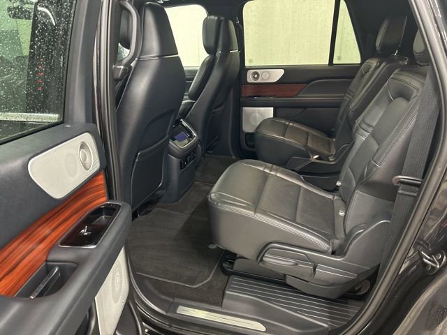 Used 2024 Lincoln Navigator L Reserve image 9