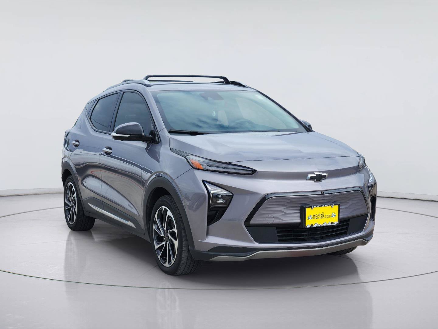 Certified 2023 Chevrolet Bolt EUV Premier w/ Super Cruise Package FWD image 3