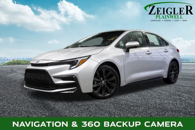 Used 2024 Toyota Corolla SE image 1