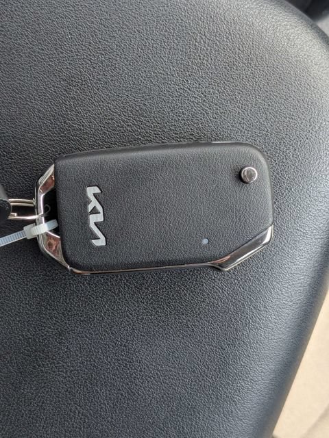 Used 2026 Kia Seltos LX AWD/4WD image 30