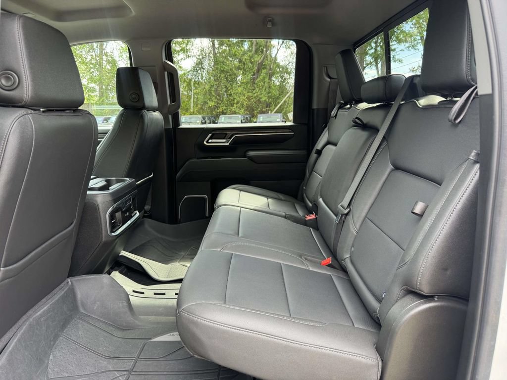 Used 2024 Chevrolet Silverado 2500 LTZ w/ LTZ Plus Package AWD/4WD image 12