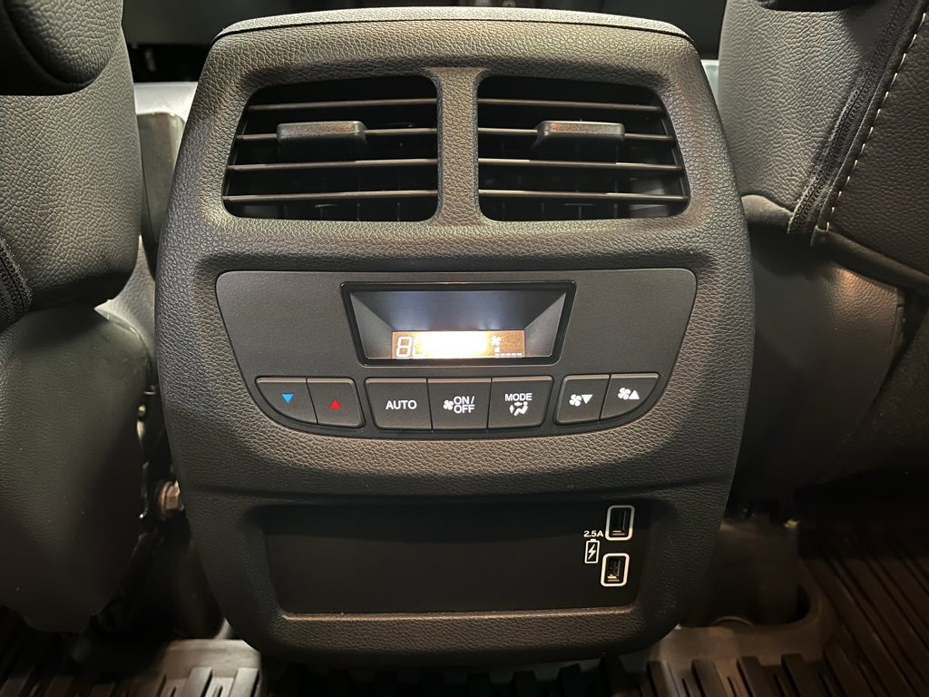 Used 2022 Honda Pilot Special Edition image 16