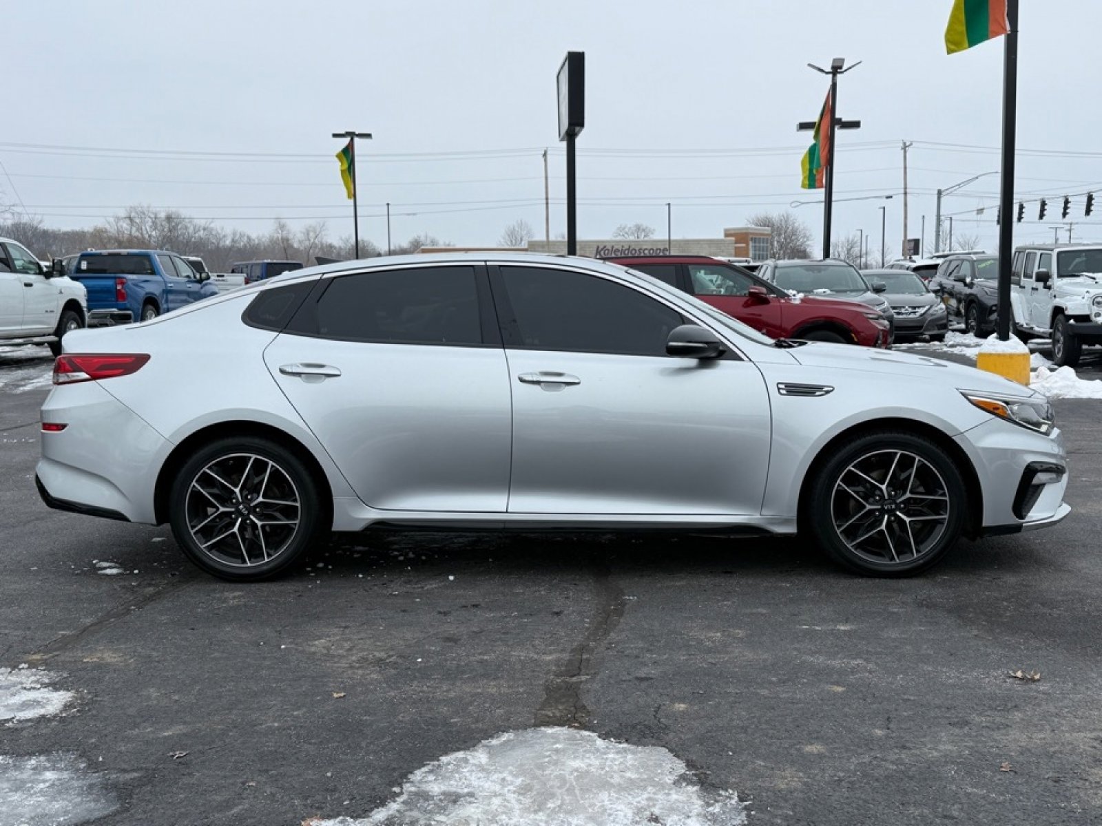 Used 2020 Kia Optima SE FWD image 9
