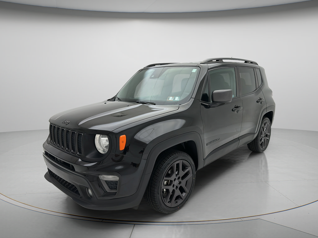 Used 2021 Jeep Renegade Latitude AWD/4WD image 3