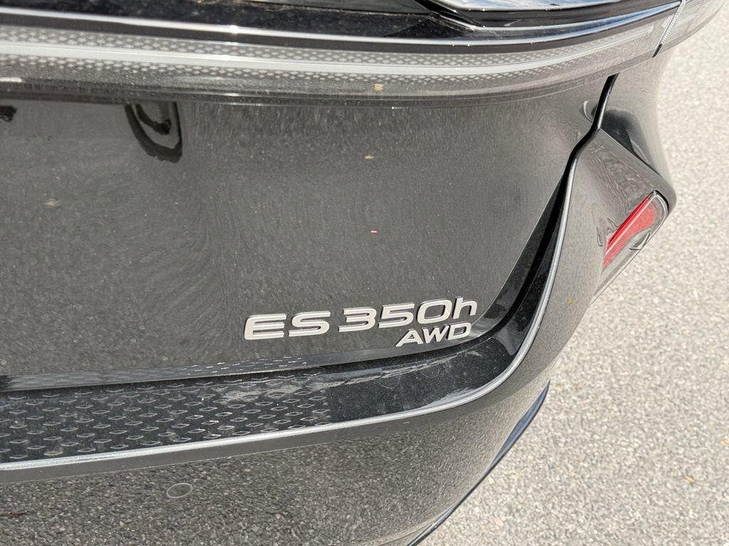 New 2026 Lexus ES 350h AWD w/ Cold Area Package image 26