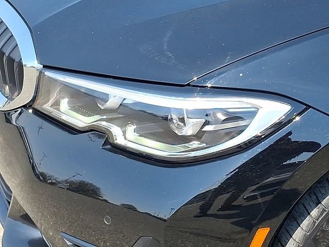 Used 2019 BMW 330i xDrive Sedan w/ Driving Assistance Package image 30