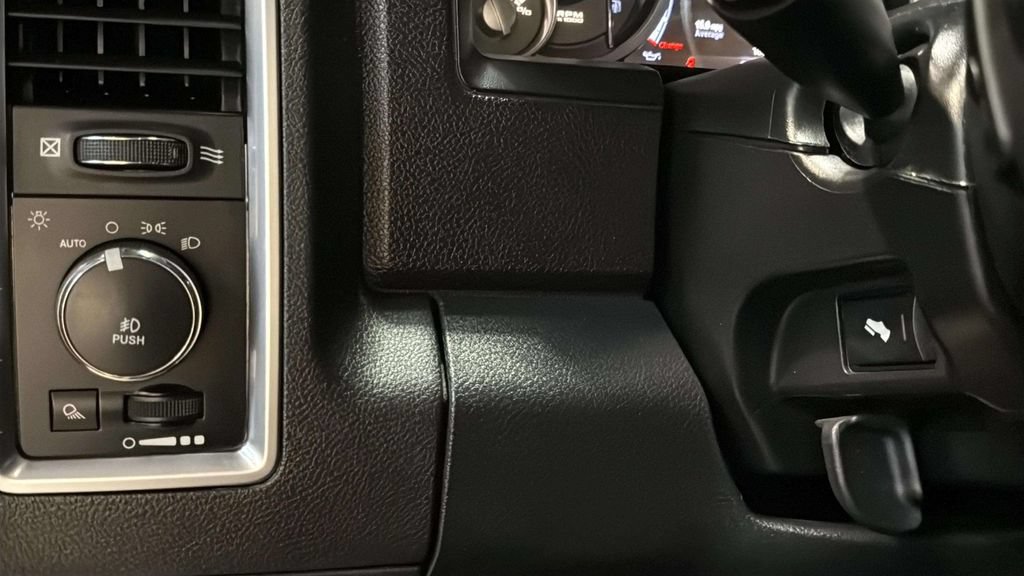 Used 2016 RAM 1500 Limited AWD/4WD image 30