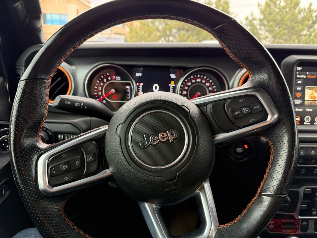 Used 2022 Jeep Gladiator Mojave w/ Cold Weather Group image 28