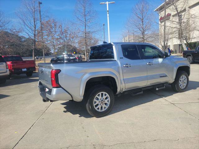 Certified 2025 Toyota Tacoma SR5 image 7