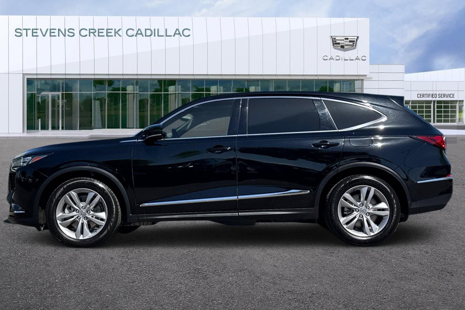 Used 2022 Acura MDX FWD image 6