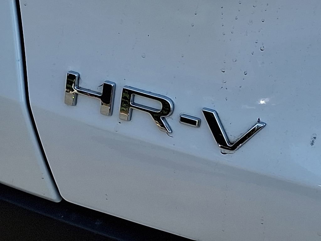 Used 2025 Honda HR-V Sport image 25