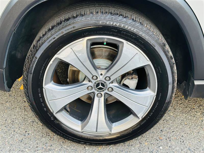 Used 2021 Mercedes-Benz GLS 450 4MATIC image 17