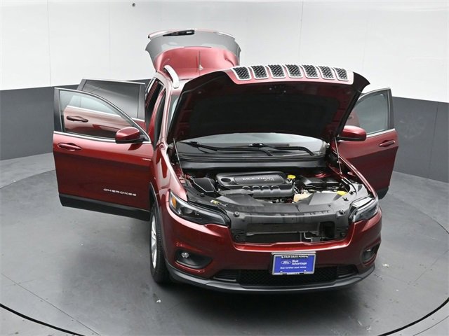 Used 2019 Jeep Cherokee Latitude w/ Cold Weather Group image 53