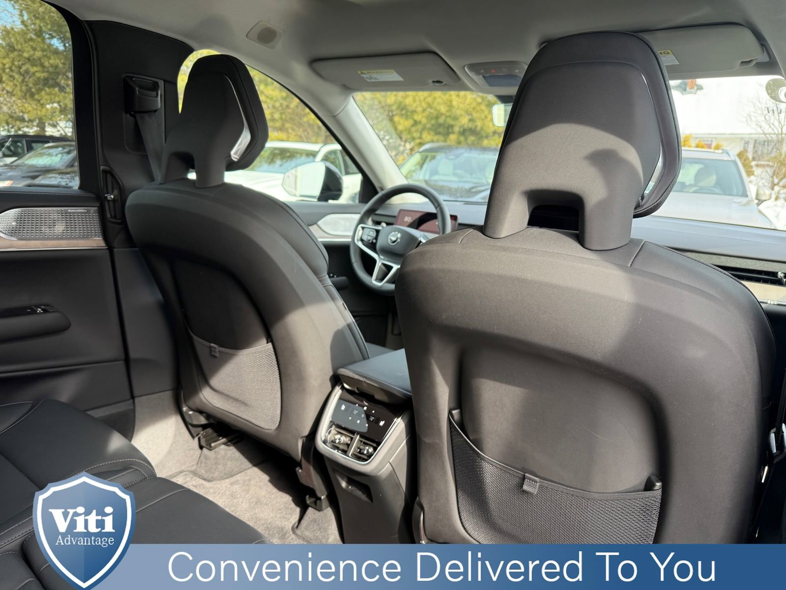 Certified 2025 Volvo EX90 Ultra image 26