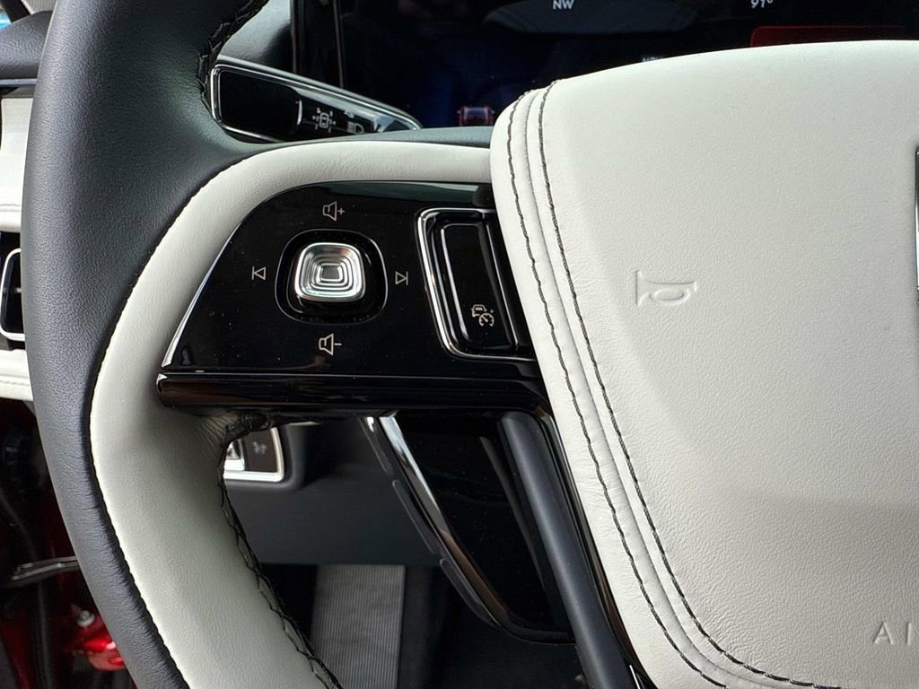 New 2025 Lincoln Aviator Reserve image 31
