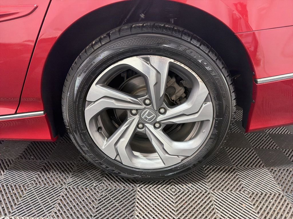 Used 2019 Honda Accord EX image 33