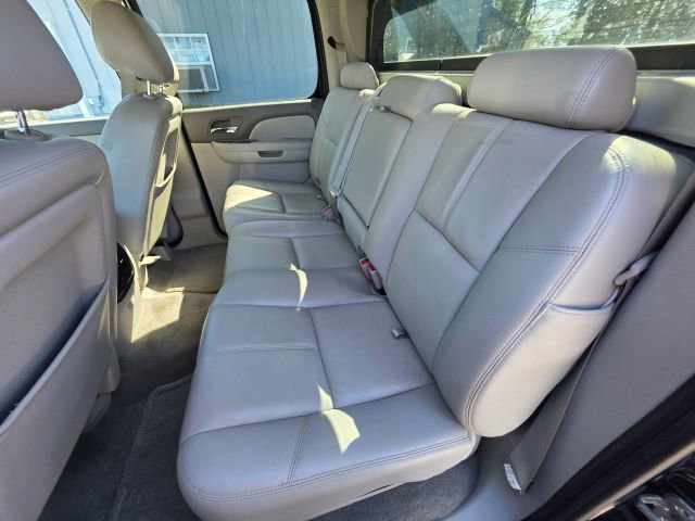 Used 2012 Chevrolet Avalanche LT w/ Suspension Package, Off-Road image 20