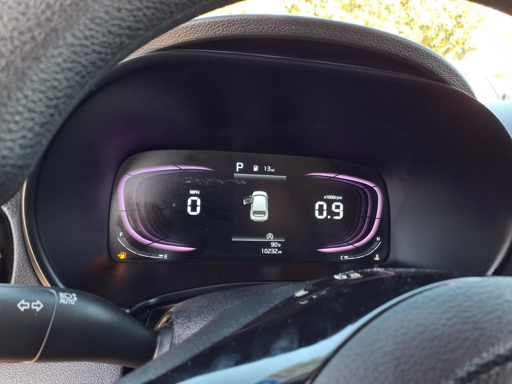 Certified 2025 Kia Soul S FWD image 11