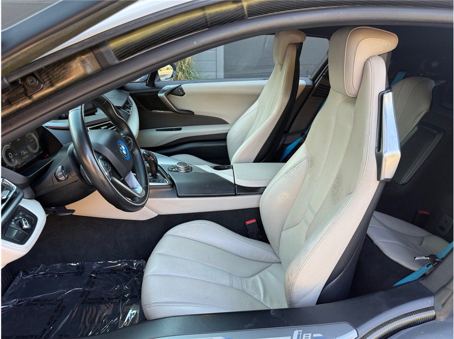 Used 2015 BMW i8 AWD/4WD image 31