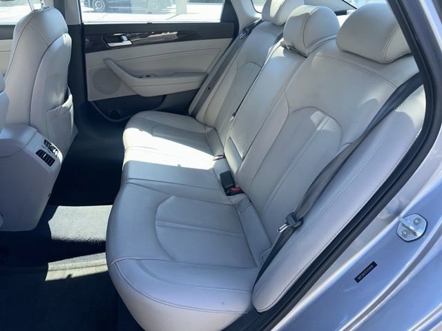 Used 2015 Hyundai Sonata Limited image 28