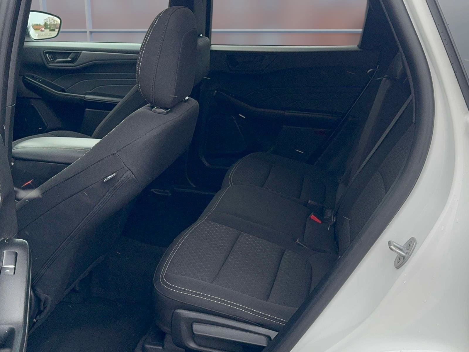 Used 2024 Ford Escape Active AWD/4WD image 13