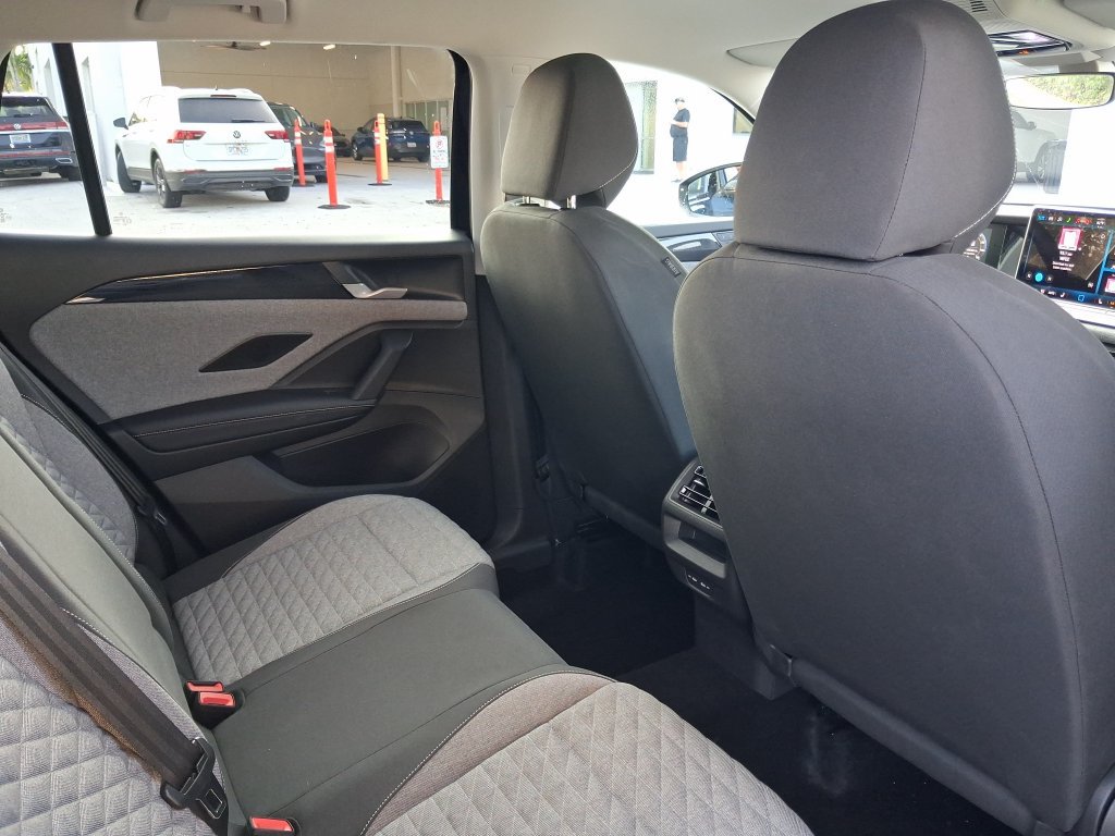 Used 2026 Volkswagen Tiguan S FWD image 25