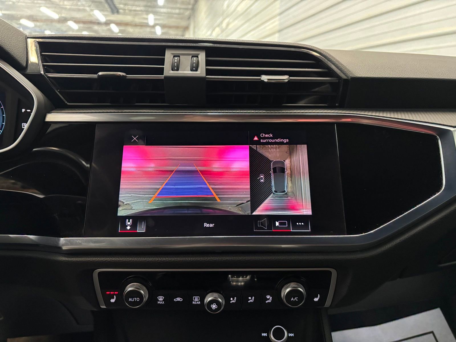 Used 2022 Audi Q3 2.0T Premium Plus image 19