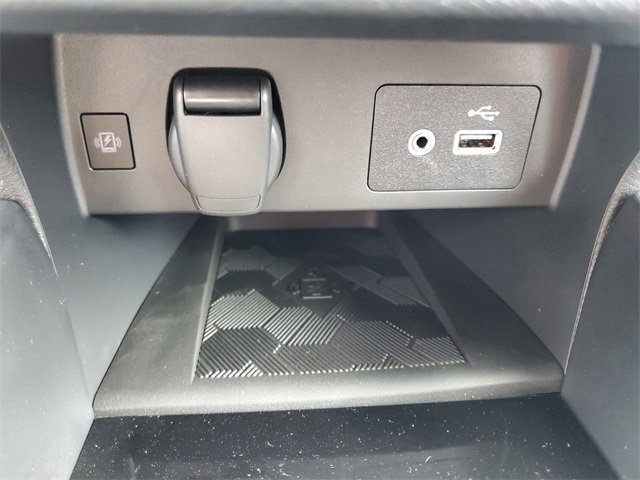 New 2025 Nissan Versa SV w/ Trunk Package image 18