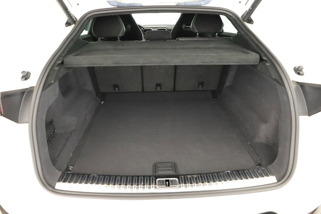 Used 2023 Lamborghini Urus Performante image 38