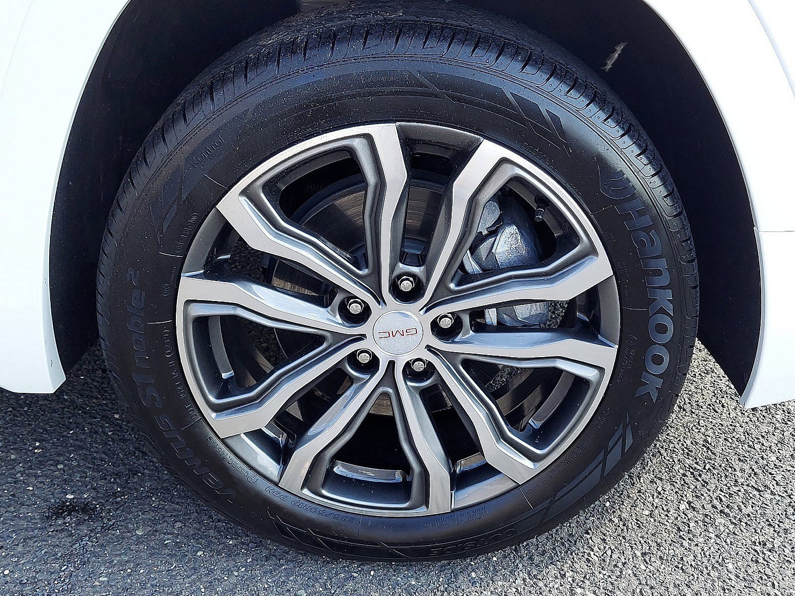 Used 2020 GMC Terrain Denali image 16