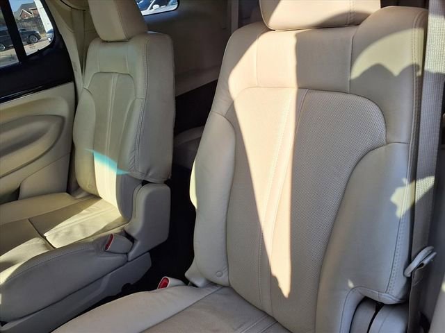 Used 2018 Lincoln MKT AWD w/ Technology Package image 9