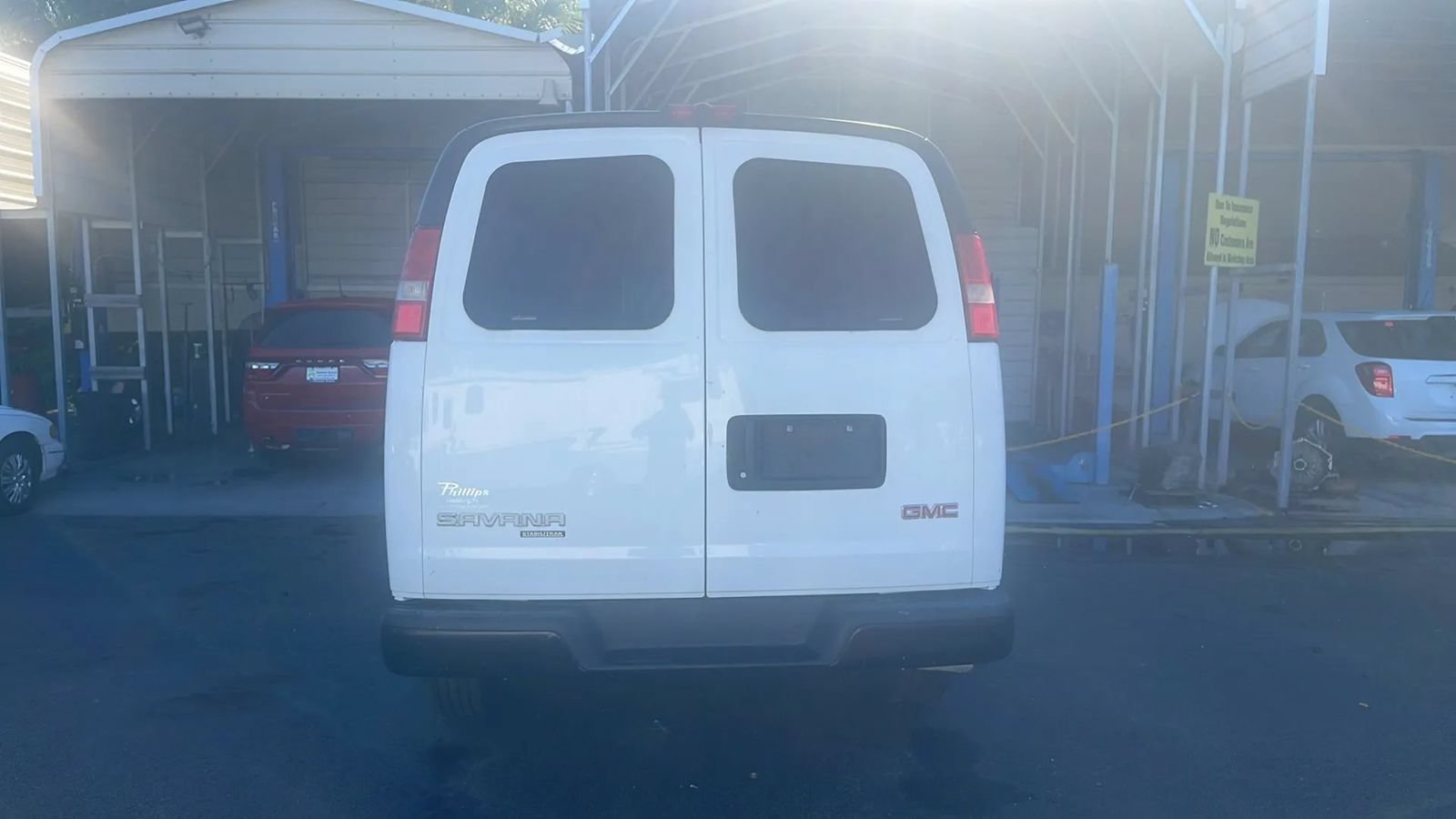 Used 2015 GMC Savana 2500 RWD image 6