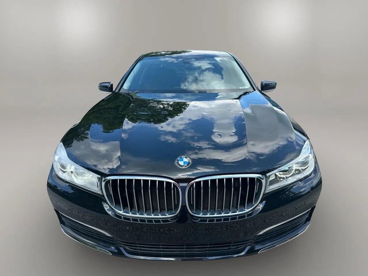 Used 2018 BMW 750i xDrive image 10