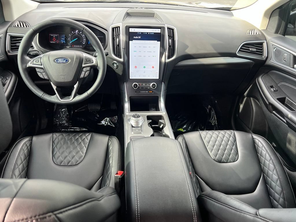 Certified 2023 Ford Edge Titanium AWD/4WD image 18