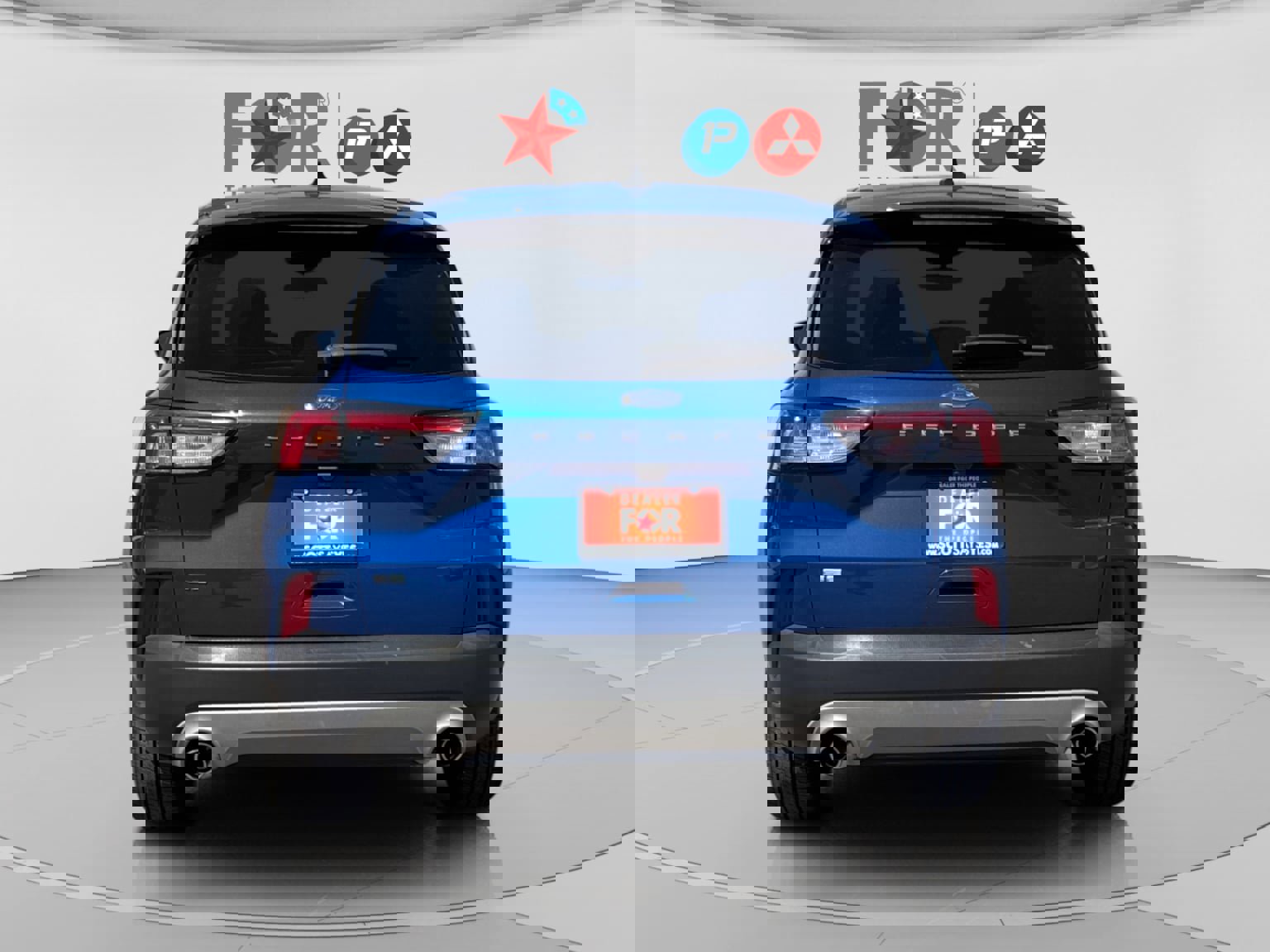 Used 2022 Ford Escape SE w/ Convenience Package FWD image 4