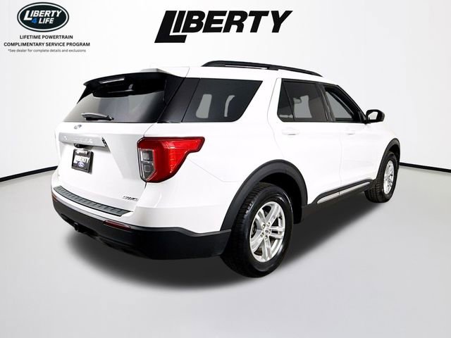 Certified 2022 Ford Explorer XLT w/ Class IV Trailer Tow Package image 7